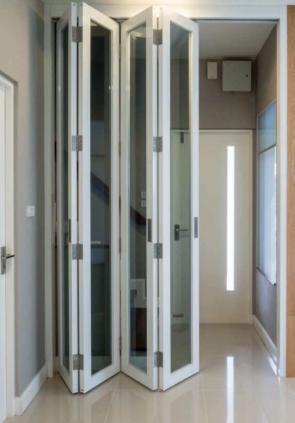 bifold door Barking, Creekmouth, IG11