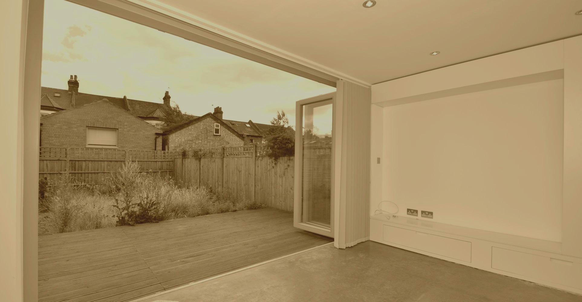 Slider, Glaziers in Barking, Creekmouth, IG11